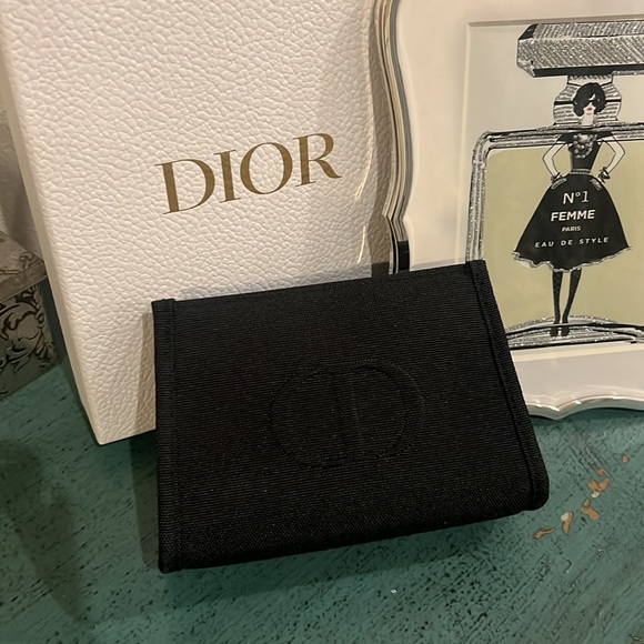Brand New Black Dior Makeup Bag - Picture 5 of 6